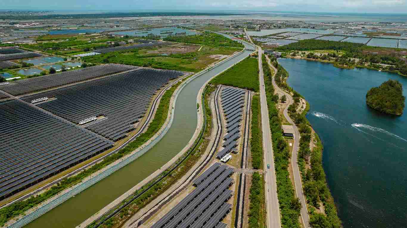 尊龙z6能源事业提供智慧能源管理、、太阳能监控管理、、全方位电厂建置及运维解决方案，，并拥有管理超过6000案场的经验